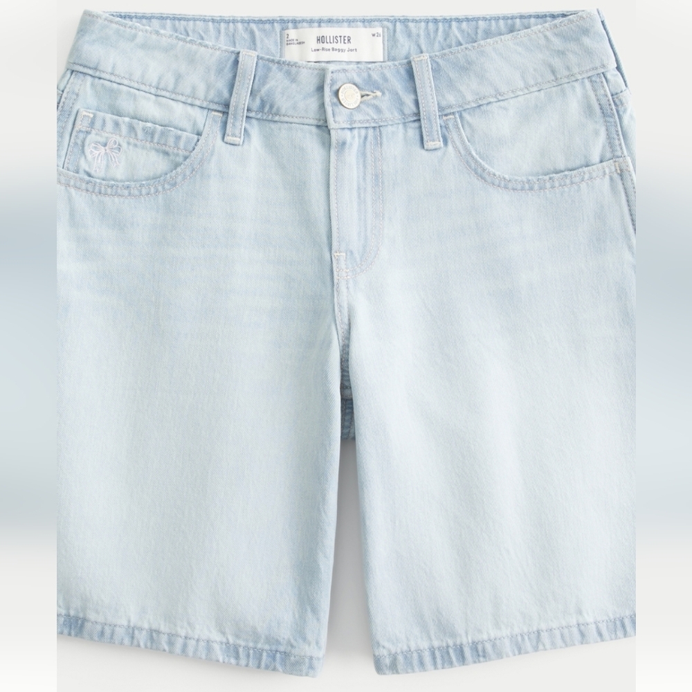 Hollister NWOT Light Blue Low Rise Baggy Jean Shorts/Jorts With Pocket Bow